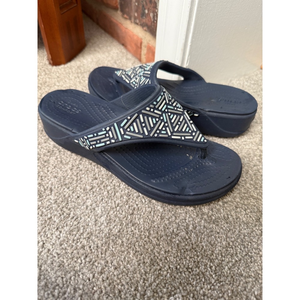 Crocs Womens Monterey Blue Embellished Thong Sandals Flip Flops Size 6‎